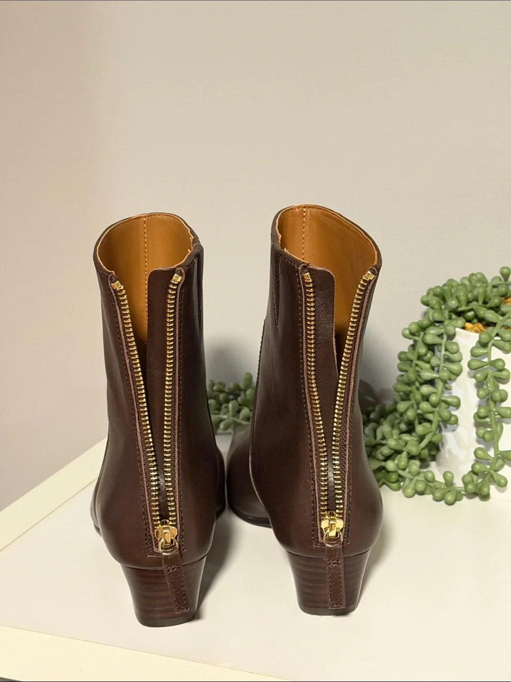 Lexie Ankle Boot in Leather by Madewell sz: 6